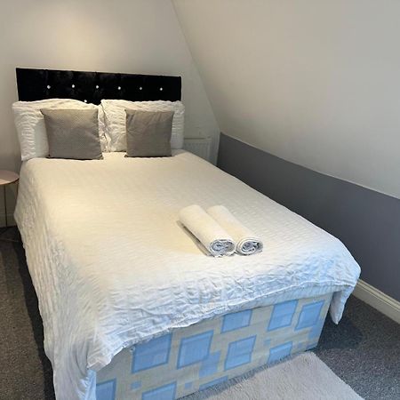 Comfortable City Centre Room 布里斯托 外观 照片